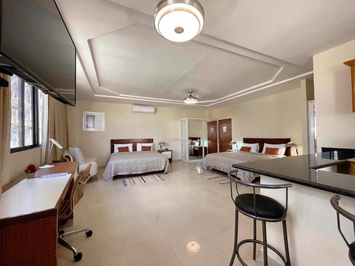 Hotel Libertad At Historic Main Street 聖多明哥 外观 照片