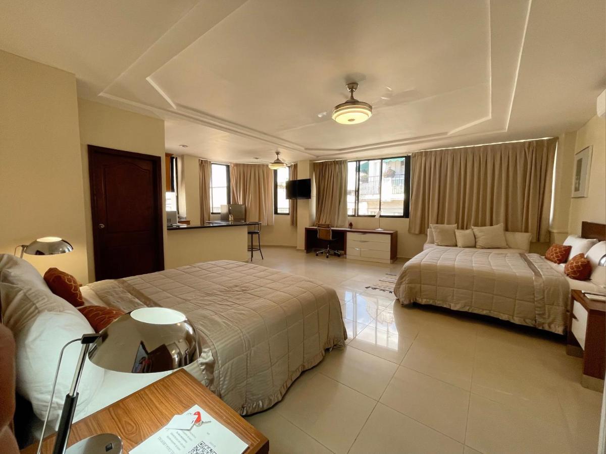 Hotel Libertad At Historic Main Street 聖多明哥 外观 照片
