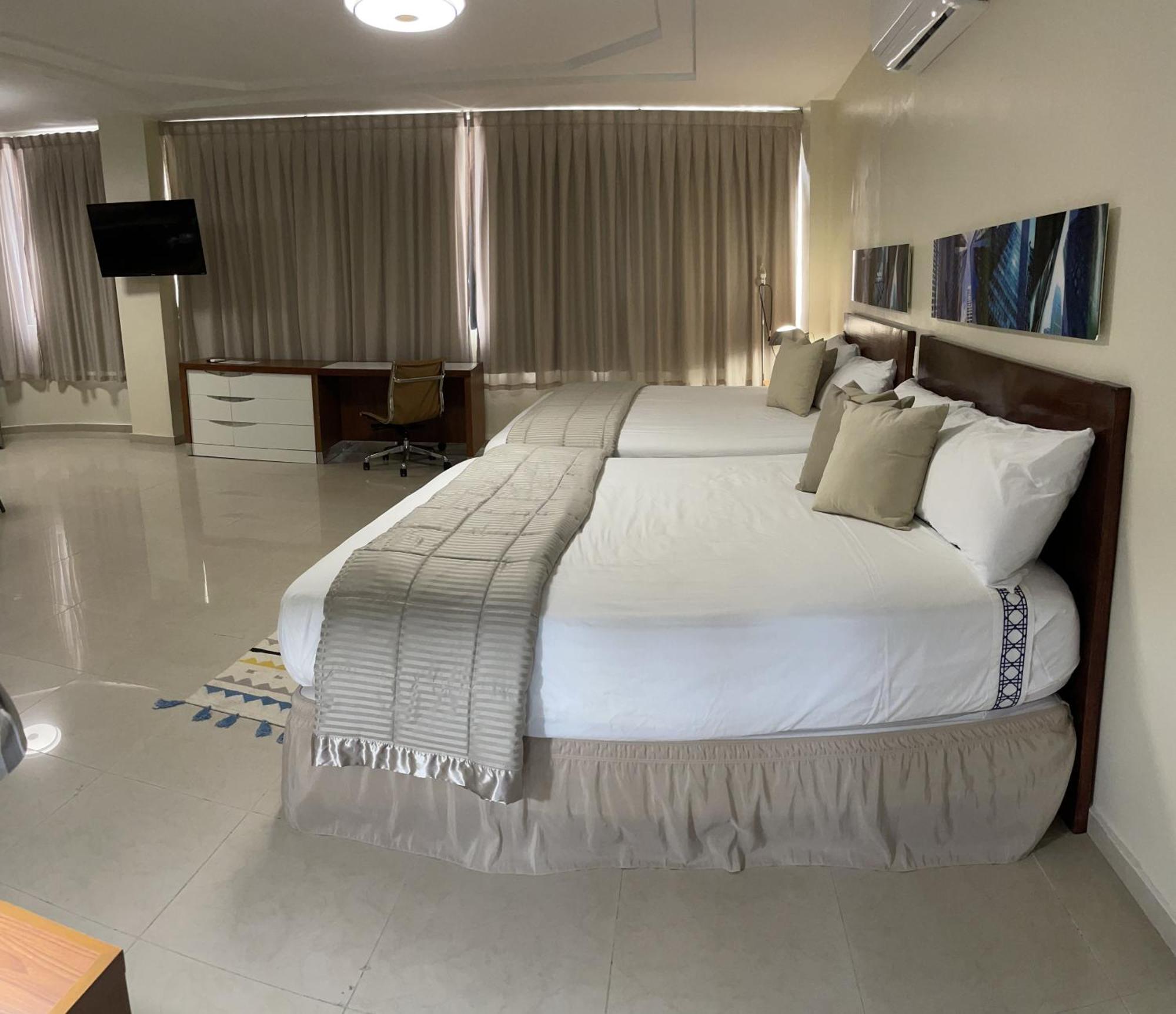 Hotel Libertad At Historic Main Street 聖多明哥 外观 照片