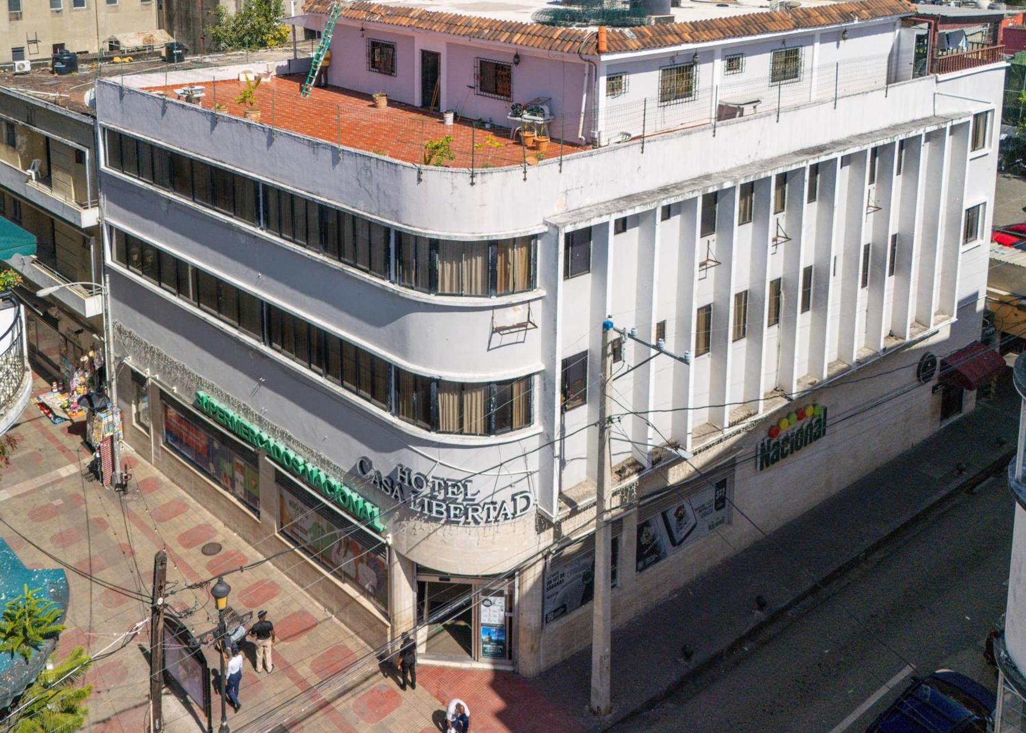 Hotel Libertad At Historic Main Street 聖多明哥 外观 照片