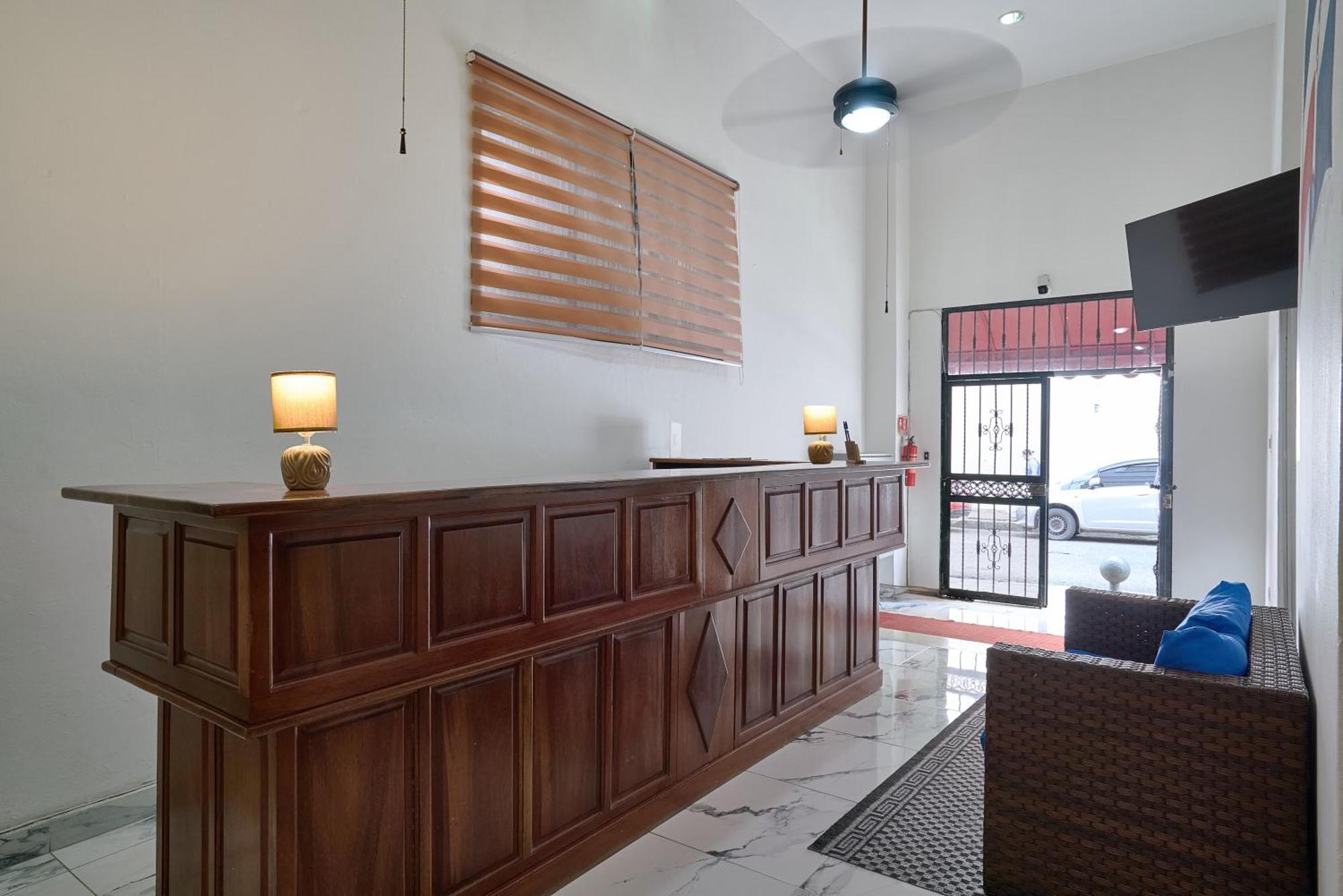 Hotel Libertad At Historic Main Street 聖多明哥 外观 照片