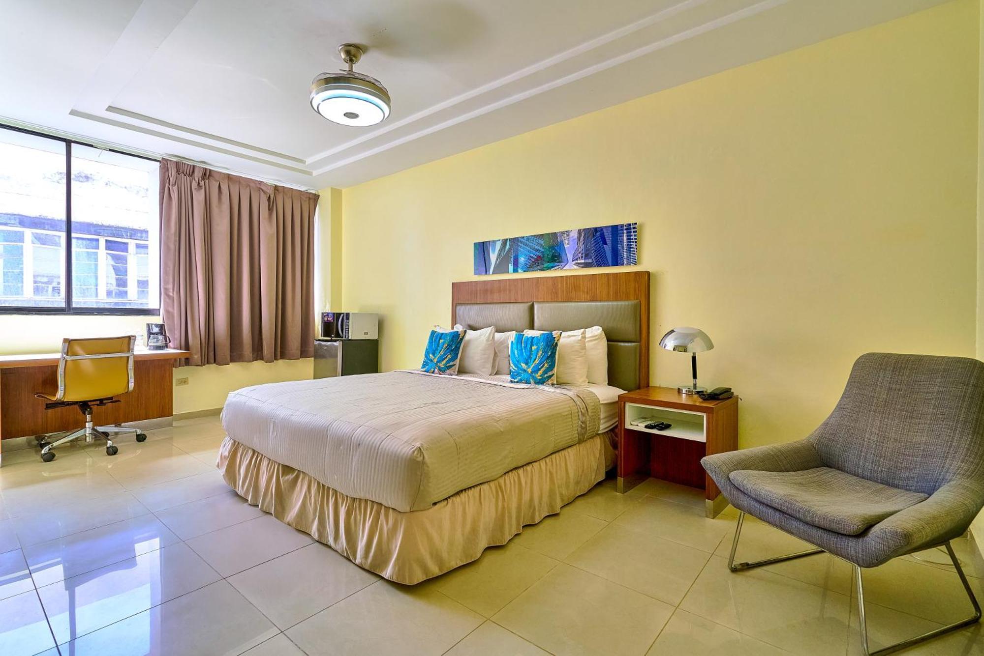 Hotel Libertad At Historic Main Street 聖多明哥 外观 照片